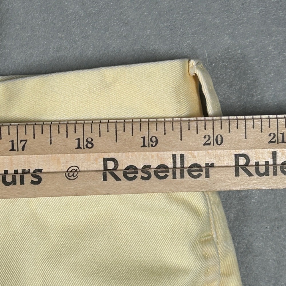 Orvis Chino Shorts Mens 40 Pale Yellow Solid 100% Pima Cotton Flat Front Classic - Picture 6 of 7